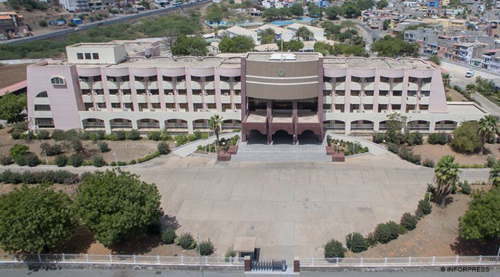 Governo autoriza transferência de 160,3 mil contos para obras do Campus da Justiça