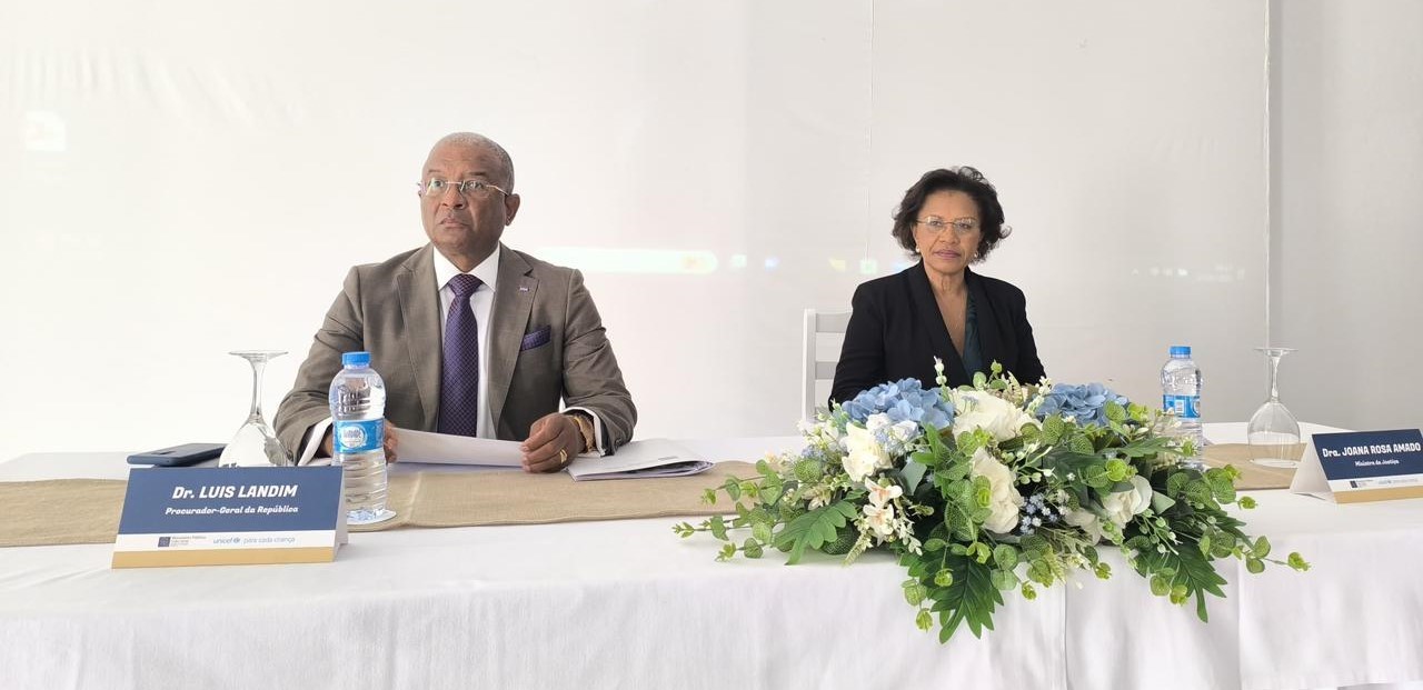 𝗠𝗶𝗻𝗶𝘀𝘁𝗿𝗮 𝗱𝗮 𝗝𝘂𝘀𝘁𝗶ç𝗮 𝗽𝗿𝗲𝘀𝗶𝗱𝗲 𝗮𝗯𝗲𝗿𝘁𝘂𝗿𝗮 𝗱𝗲 𝗙𝗼𝗿𝗺𝗮çã𝗼 𝗲𝗻𝗾𝘂𝗮𝗱𝗿𝗮𝗱𝗮 𝗻𝗼 𝗩𝗜𝗜𝗜 𝗥𝗲𝘁𝗶𝗿𝗼 𝗔𝗻𝘂𝗮𝗹 𝗱𝗼𝘀 𝗠𝗮𝗴𝗶𝘀𝘁𝗿𝗮𝗱𝗼𝘀 𝗱𝗼 𝗠𝗶𝗻𝗶𝘀𝘁é𝗿𝗶𝗼 𝗣ú𝗯𝗹𝗶𝗰𝗼