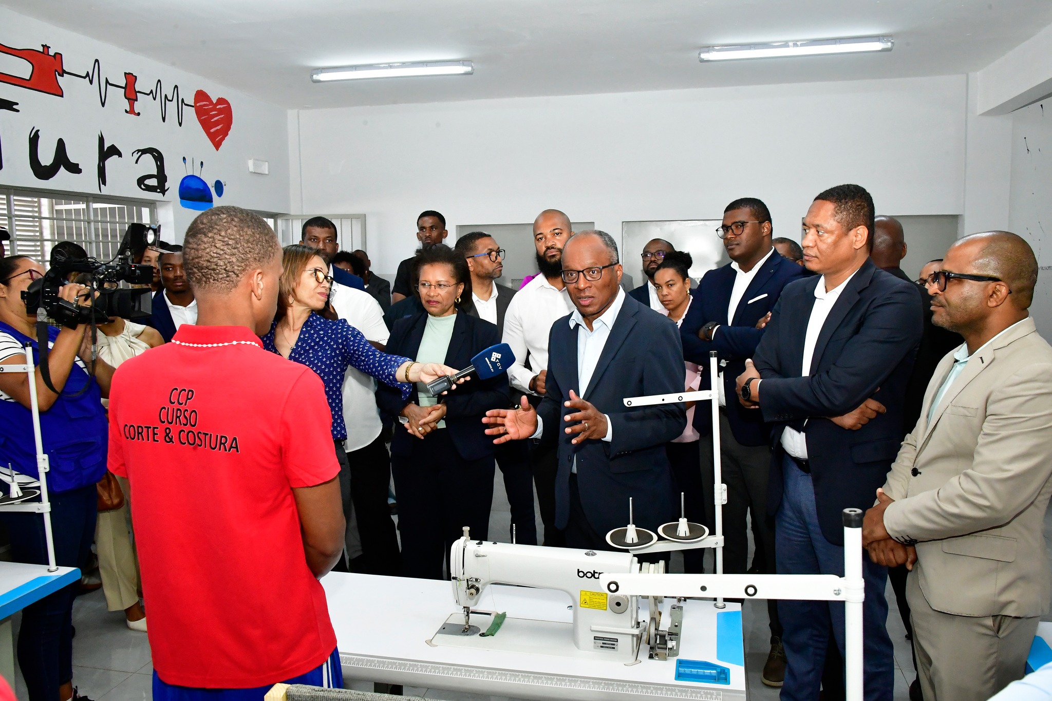 𝐏𝐫𝐢𝐦𝐞𝐢𝐫𝐨-𝐌𝐢𝐧𝐢𝐬𝐭𝐫𝐨 𝐯𝐢𝐬𝐢𝐭𝐚 𝐂𝐚𝐝𝐞𝐢𝐚 𝐂𝐞𝐧𝐭𝐫𝐚𝐥 𝐝𝐚 𝐏𝐫𝐚𝐢𝐚