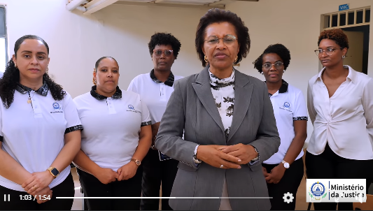 𝐌𝐞𝐧𝐬𝐚𝐠𝐞𝐦 𝐝𝐚 𝐌𝐢𝐧𝐢𝐬𝐭𝐫𝐚 𝐝𝐚 𝐉𝐮𝐬𝐭𝐢𝐜̧𝐚 𝐧𝐨 𝐃𝐢𝐚 𝐝𝐚 𝐌𝐮𝐥𝐡𝐞𝐫 𝐂𝐚𝐛𝐨-𝐯𝐞𝐫𝐝𝐢𝐚𝐧𝐚