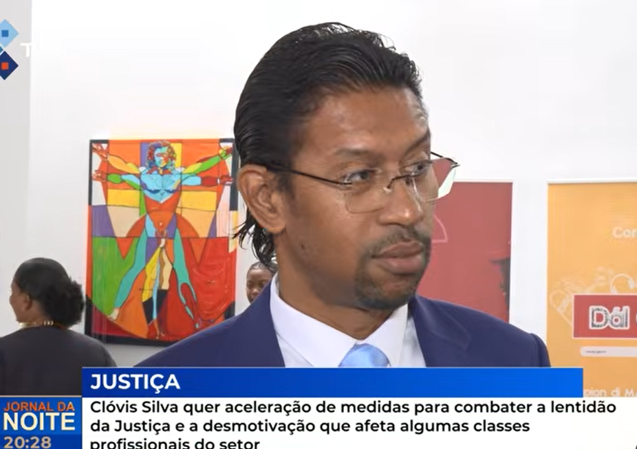 Ministro da Justiça quer aceleração de medidas para combater a lentidão da Justiça